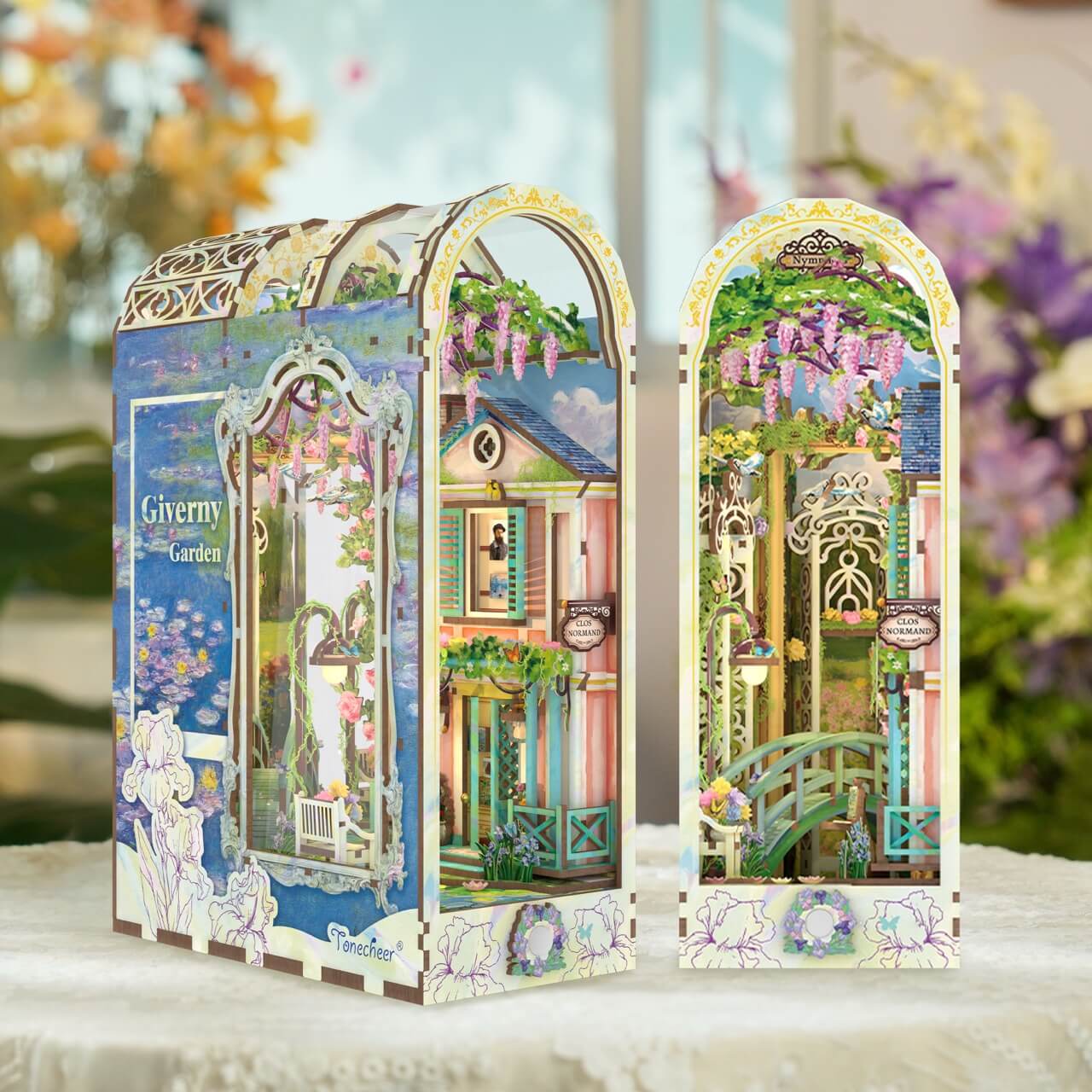Giverny Garden Large Book Nook Tonecheer